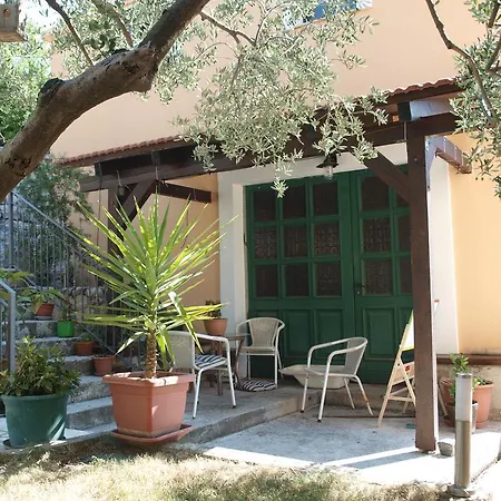 Apartment Buki Ploce (Dubrovnik-Neretva)